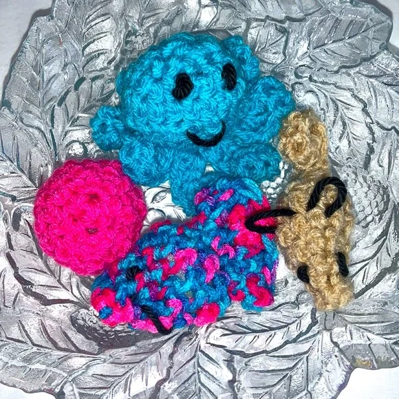HAND CRAFTED Crochet Organic Catnip Toy Variety Set 4 Interactive Yarn Cat Toys - Picture 4 of 8